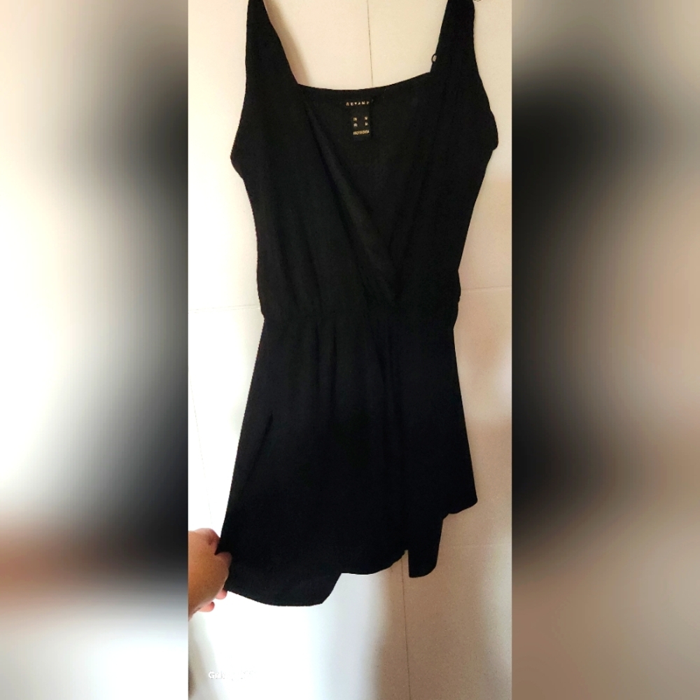 Revamped Black Sleeveless Jumpsuit Scoop Neck Cocktail